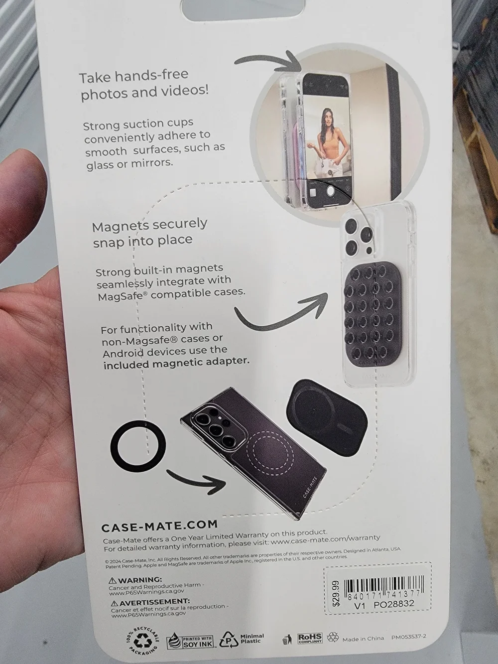 case-mate Stick It! Magnetic Suction Phone Mount - Black